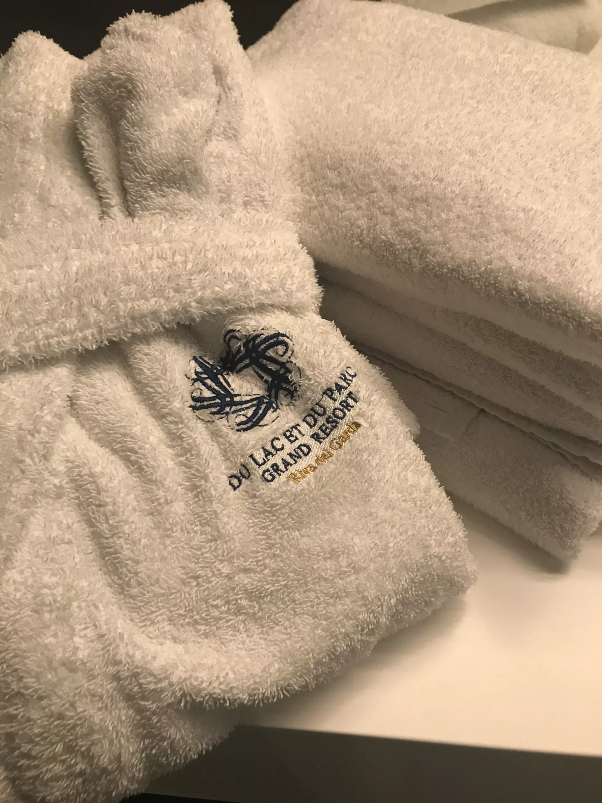 Bettwäsche im Zimmer